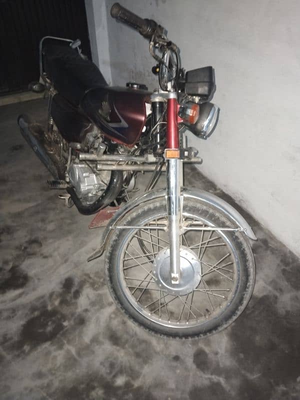 Honda CG 125 2020 model in genuine condition 2