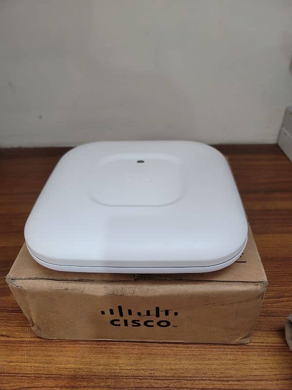 Cisco 3702i/ 2702i Access Point 3