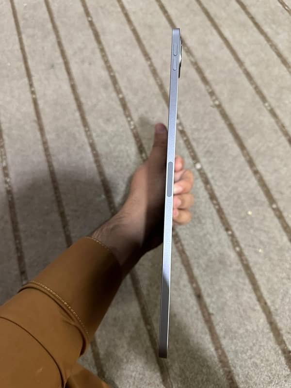 ipad pro m2 chip 128 GB 11 inch 5