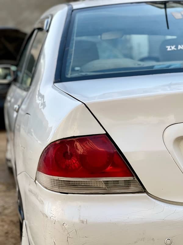 Mitsubishi Lancer Automatic 2007 Sun roof 6