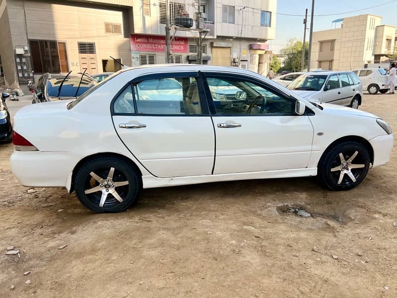 Mitsubishi Lancer Automatic 2007 Sun roof 7