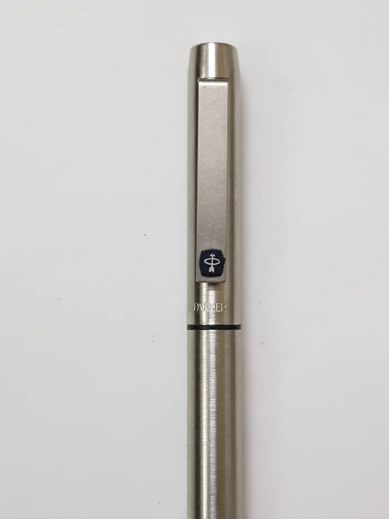 Parker Pen 1