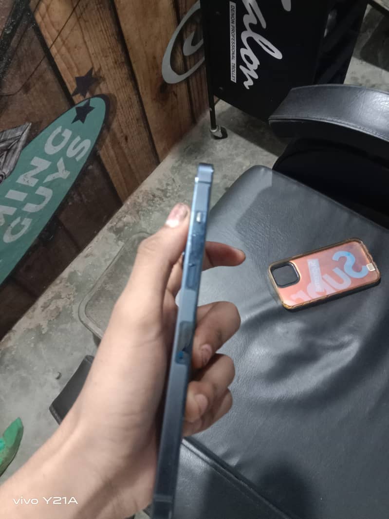 I phone 12 pro max factory unlocked 10 condition 10 4