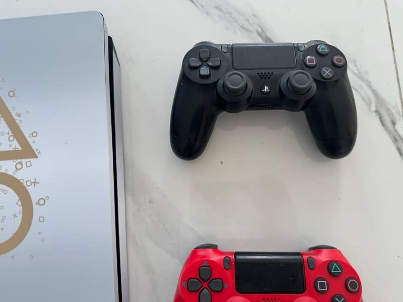 PlayStation 4 Slim 500 GB Jailbreak 9.0 for Sale 5