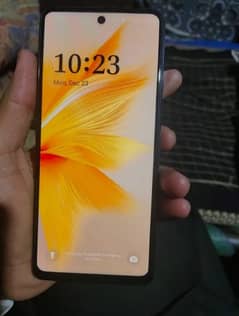 infinxnote 30 8 256 GB good condition ma