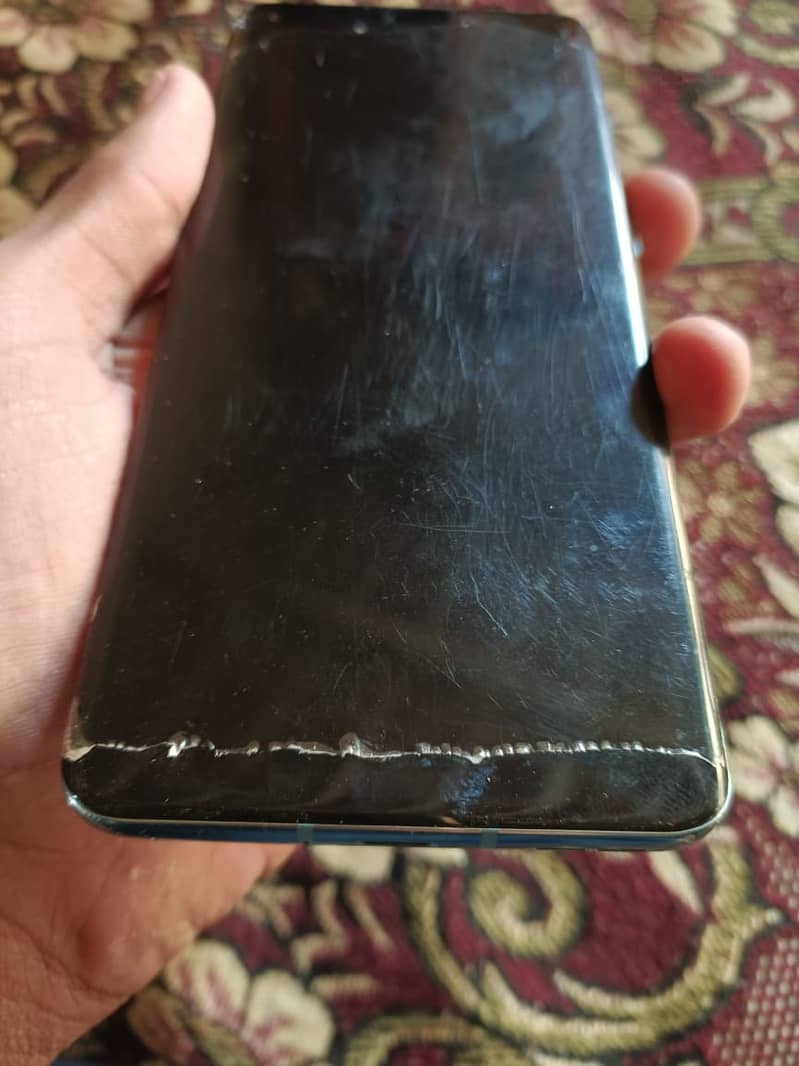 One Plus 10 Pro non pta front/Back crack 7