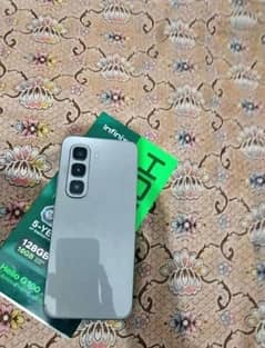 Infinix hot 50 complete box 16 /128 exchange possible