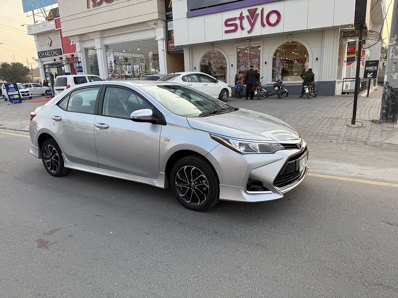 Toyota Corolla Altis 2022 5