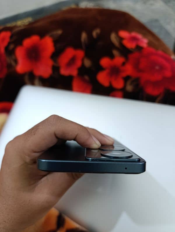 Oppo Reno 11f 6