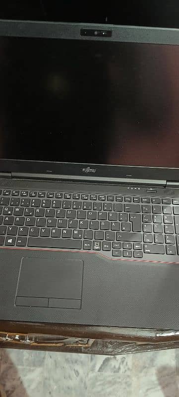 Fujitsu Laptop i5 7th generation 2