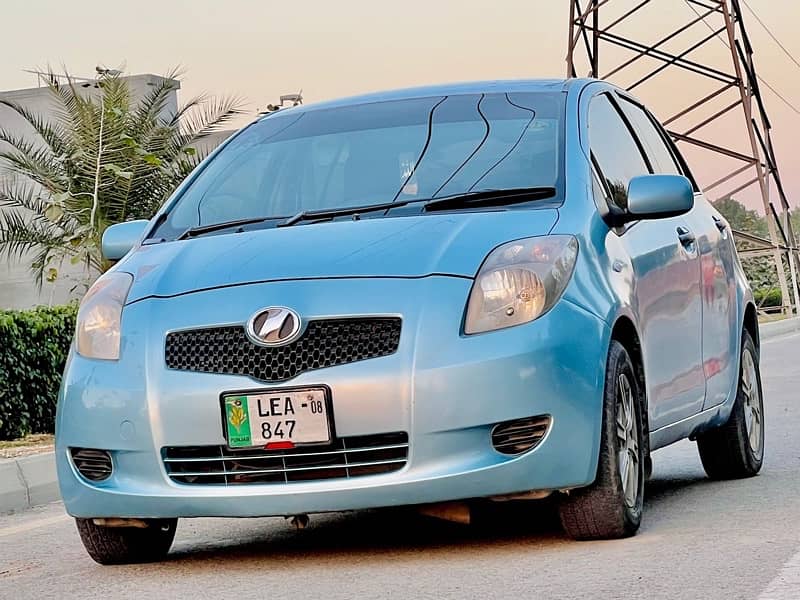 Toyota vitz 2005 import 2008 1