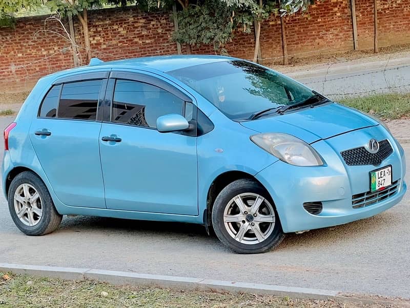 Toyota vitz 2005 import 2008 2