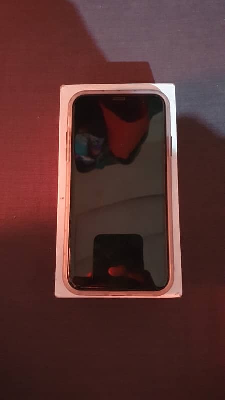 iPhone XR non pta factory unlocked 128 gb 1