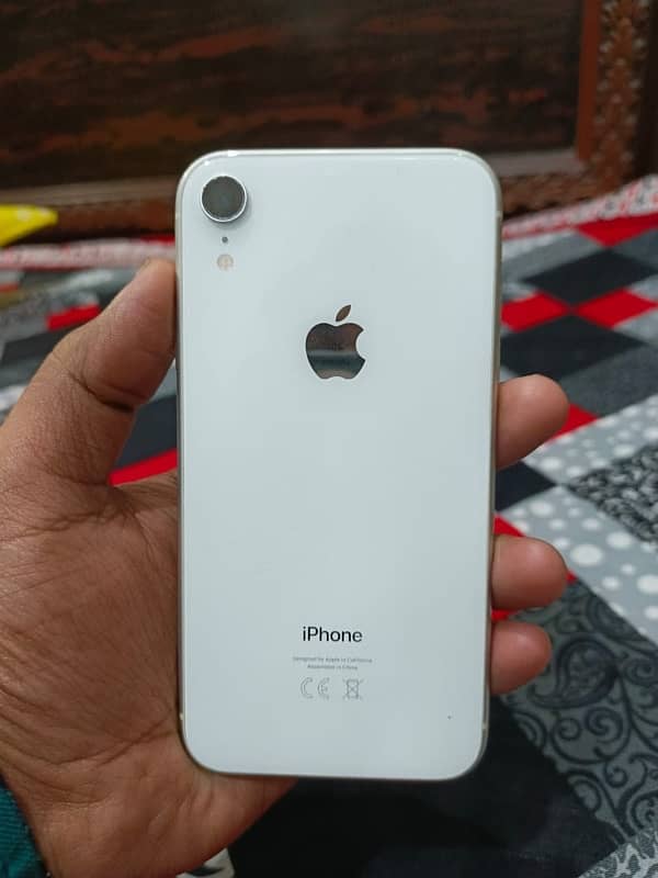 iPhone XR 64gb PTA 1