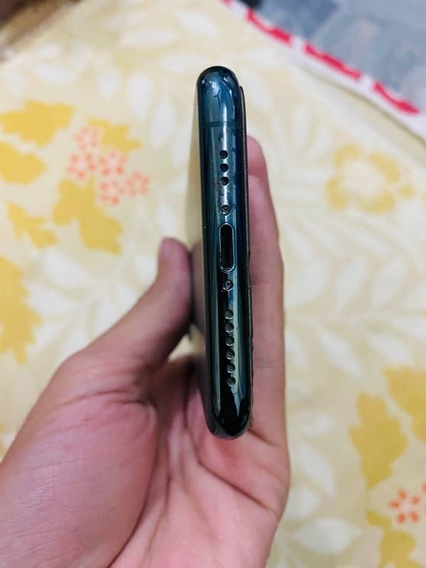 iPhone 11 Pro NON PTA 3