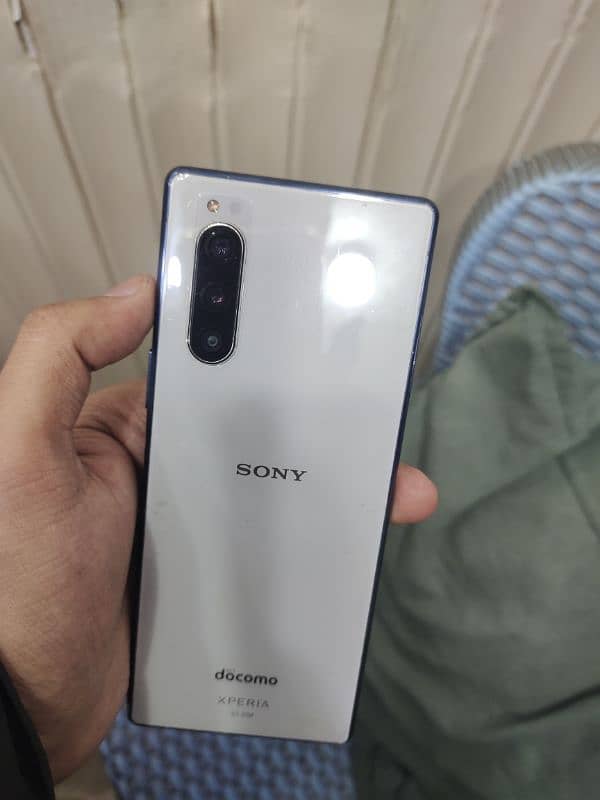 Sony Xperia 5 1