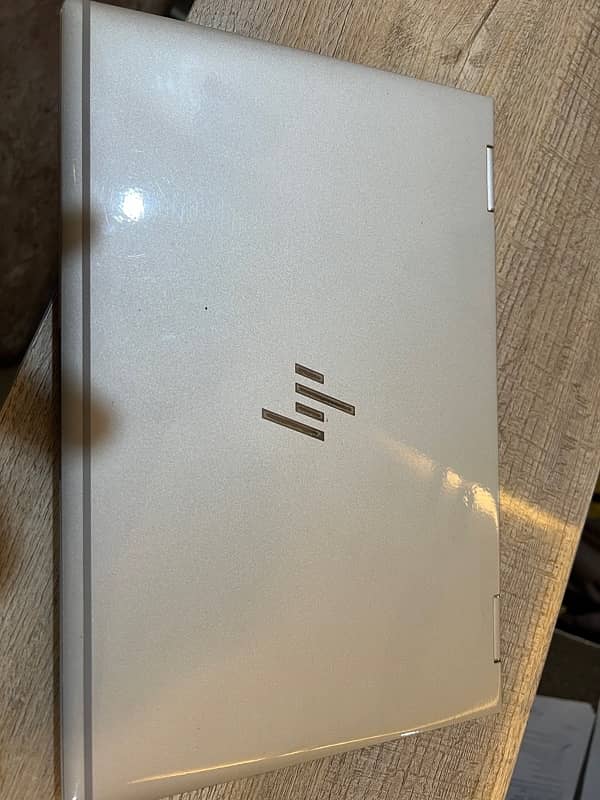 HP EliteBook x360 1030 G3 4