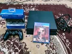 Sony PS4 With 3 Games & 2 Original Controllers