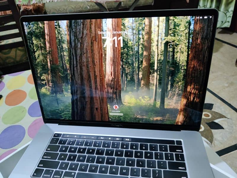 Macbook Pro 2019 16 inch 4