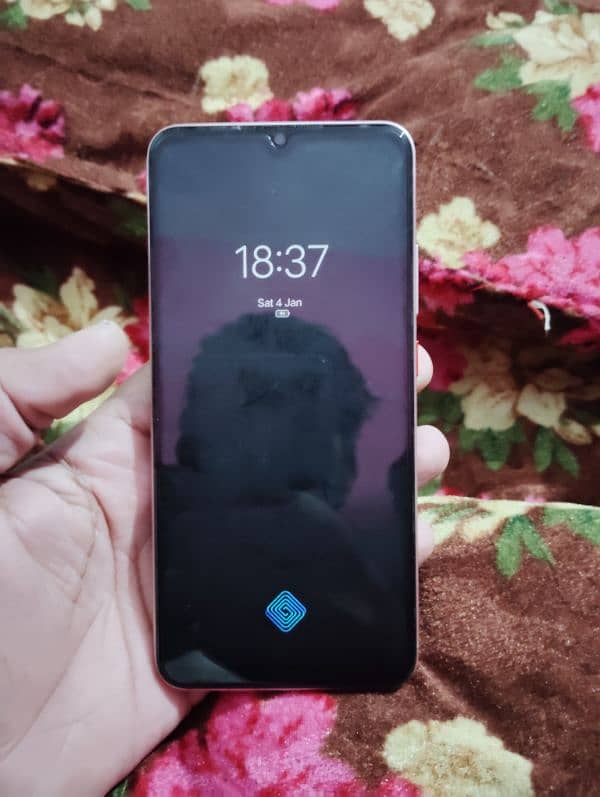 vivo S1 pro 8GB RAM 128 GB ROM 3