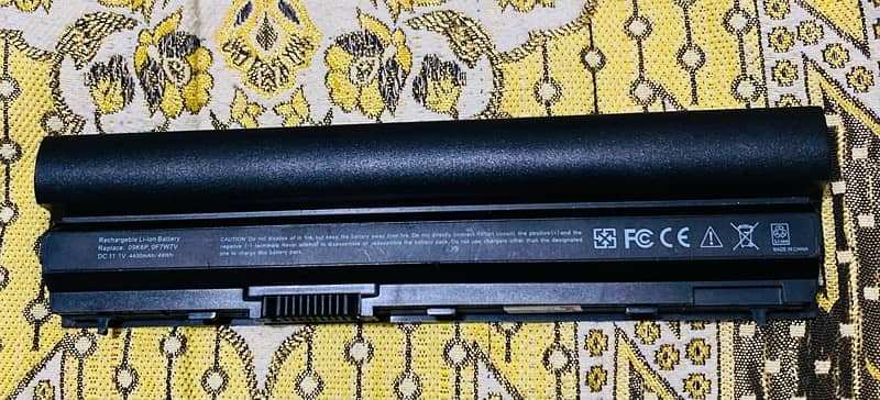 (New Dell Laptop Battery) 1