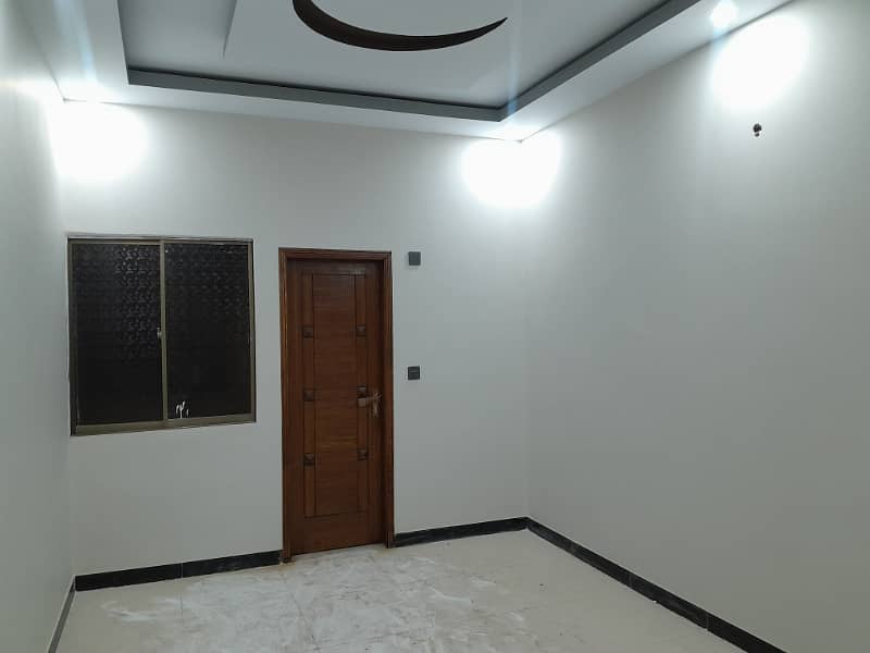 2 bed drawing dining portion for rent nazimabad 3 800 sqft 2