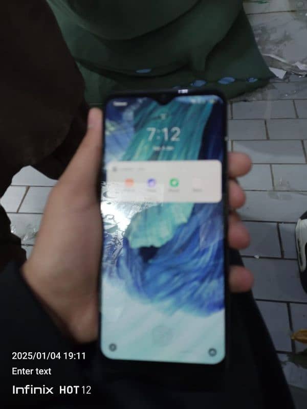 oppo f17 10 by 10 condition okay piece 2