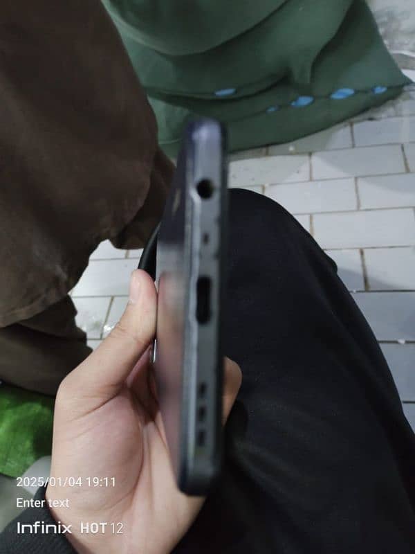 oppo f17 10 by 10 condition okay piece 6