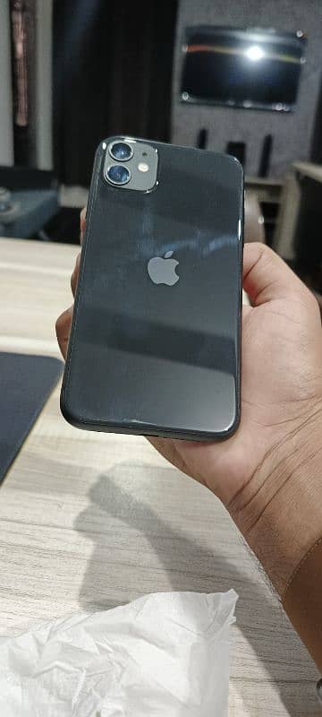 I phone 11 10/9 condition slightly use 64gb non pta 4