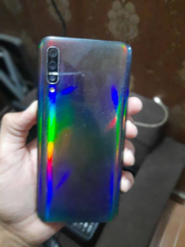 Samsung Galaxy A50 for sale urgent 3