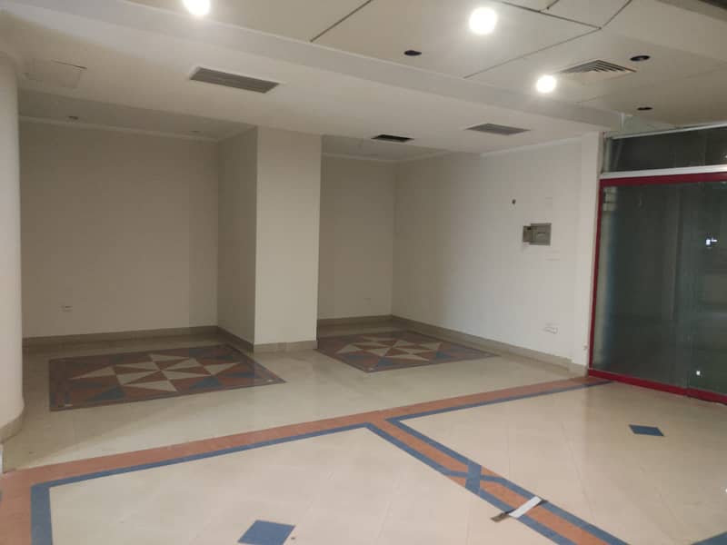 1300 Sq. Ft Commercial Big Hall Available For Rent In Gulberg Lahore 3