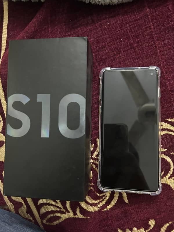 Samsung galaxy s10 with original box approved dual sim 2