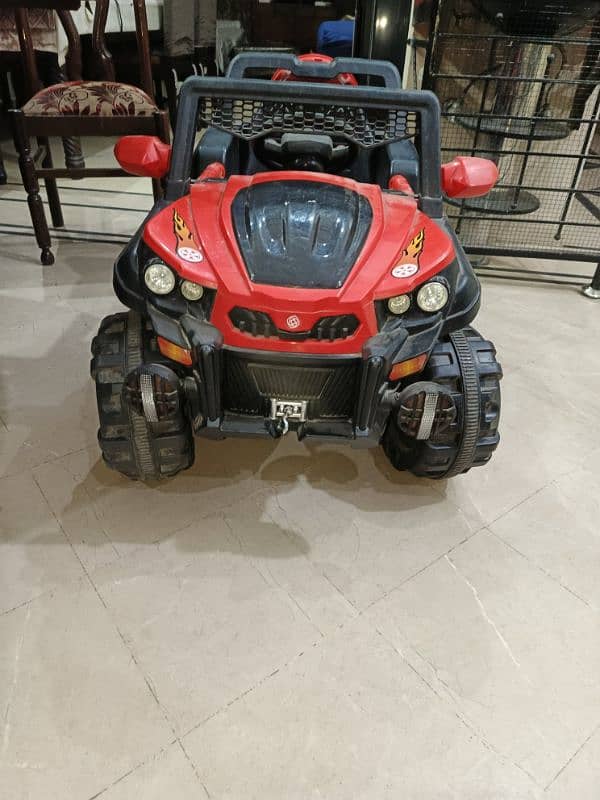 kids jeep in clean condition 1