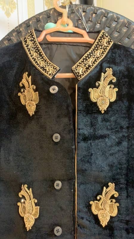 Designer Black pure velvet Sherwani 1