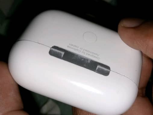 Airpods MI Japan 1