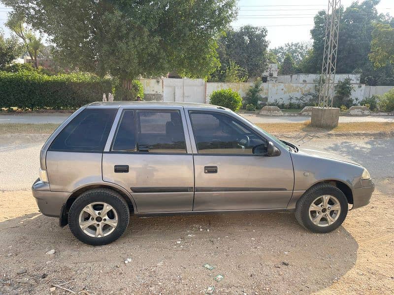 Suzuki Cultus 2014 7