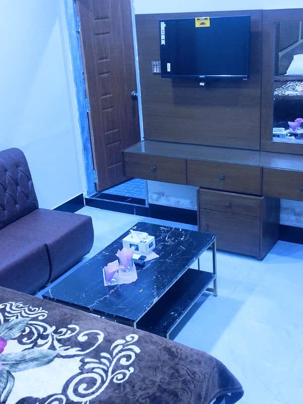 Royal Residency Guest House Gulshan e Jamal Near Agha Khan Hospital l 3