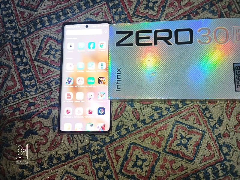 Infinix zero 30 5g(21/256) single hand used only for one month 2