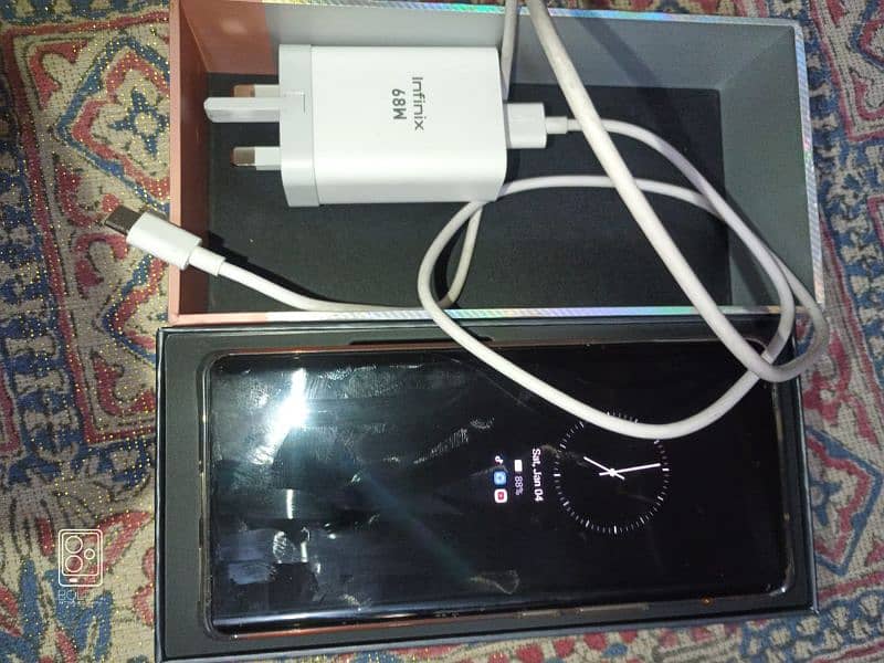 Infinix zero 30 5g(21/256) single hand used only for one month 7