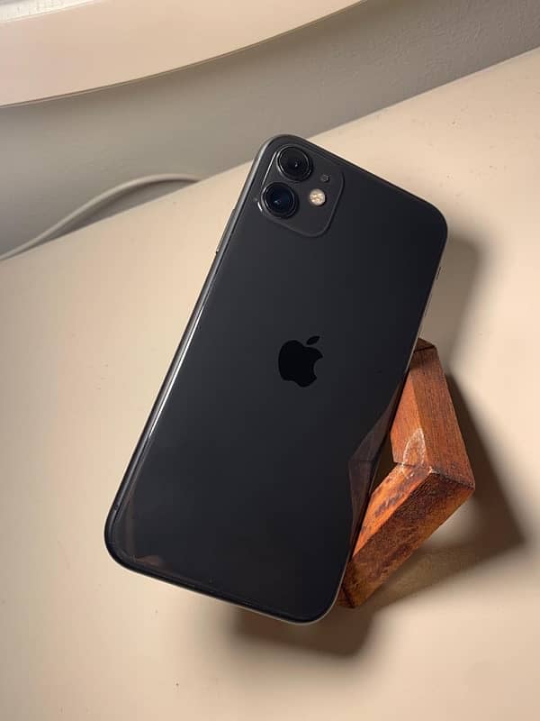 IPHONE 11 PTA APPROVED WITH BOX 3