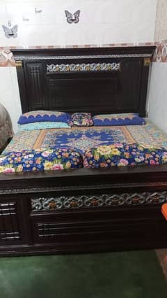 full bed set bed, dressing,and side tables