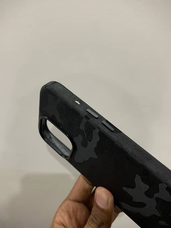 IPHONE 12 PRO MAX WIRELESS SUPPORTED COVER 4