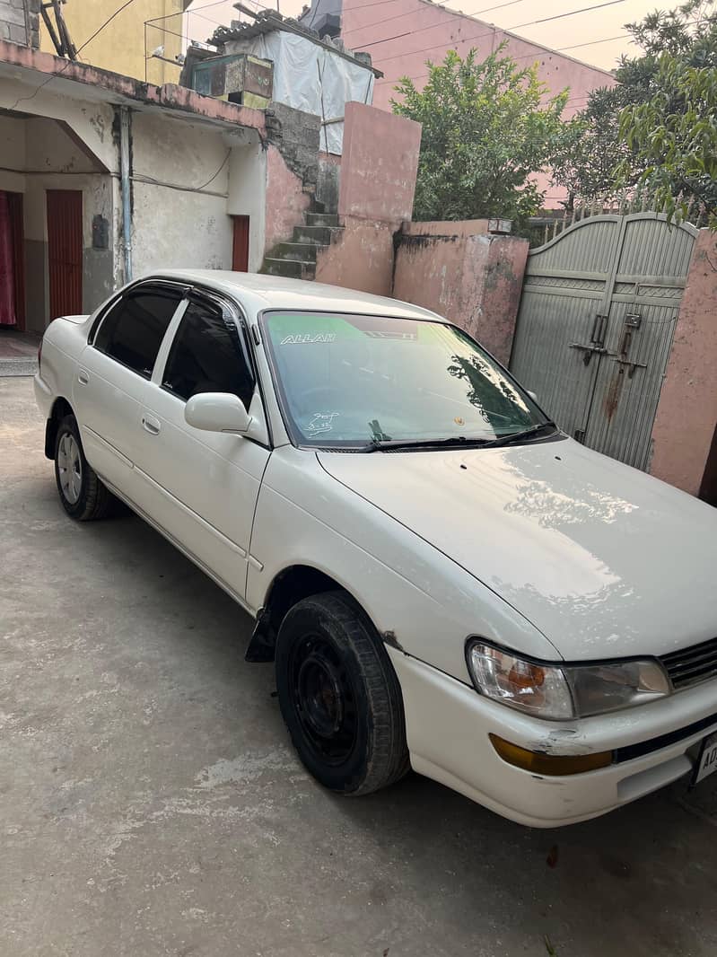 Toyota Corolla XE 2001 2