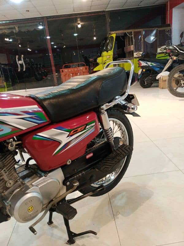 Honda 125 14