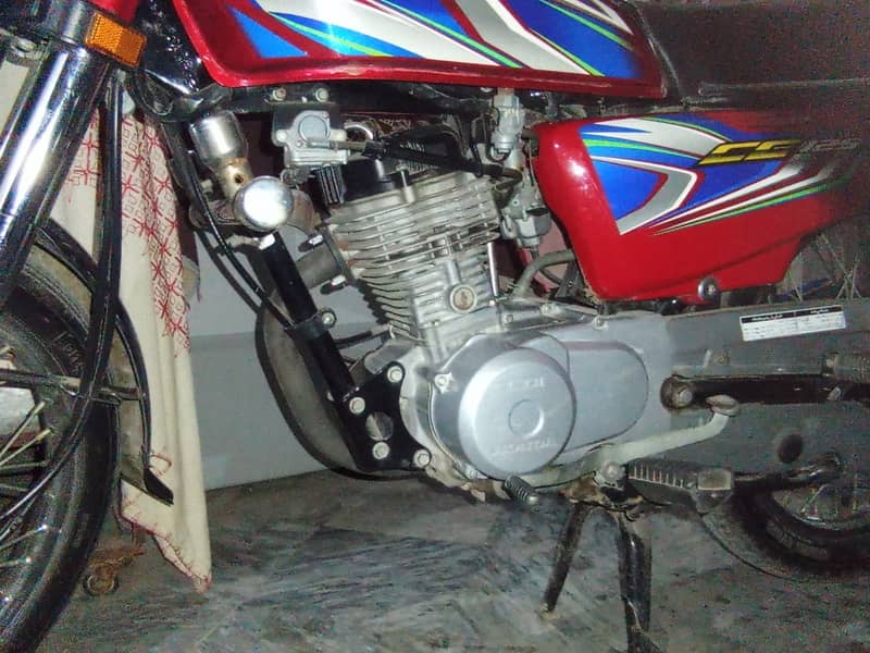 Honda CG 125 2022 3