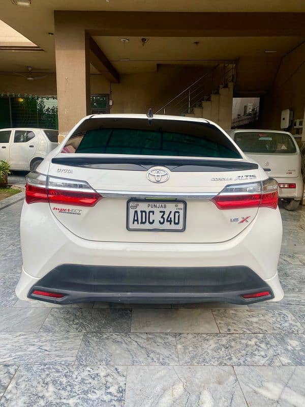 Toyota Corolla Altis X 2021 0