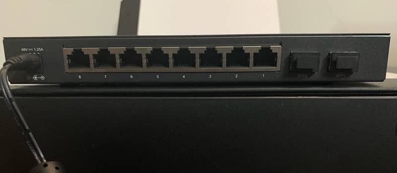 TP-Link 10 Port JetStream Gigabit smart PoE Switch with 2 SFP ports 1