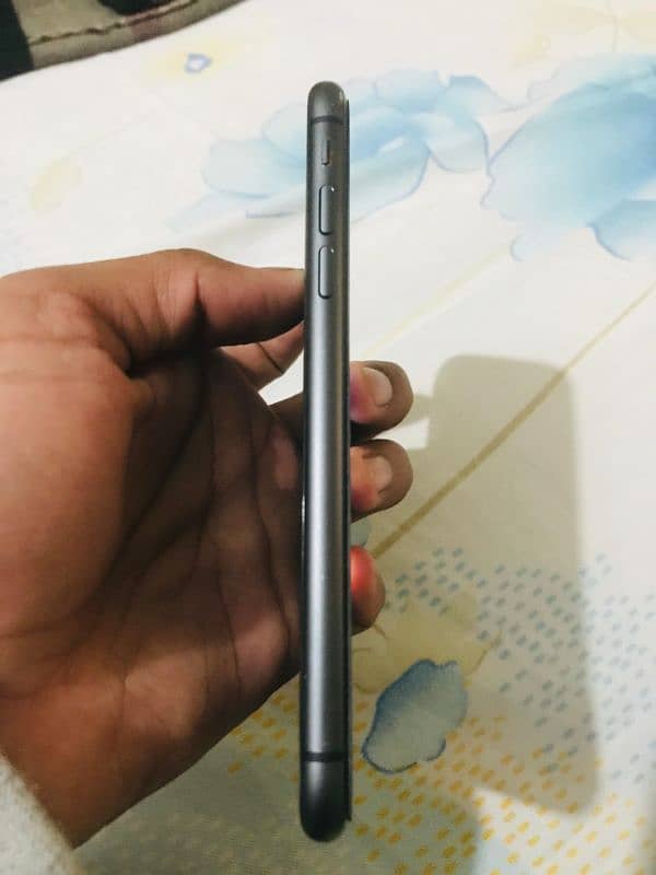 iPhone 11 Non Pta 256GB 4