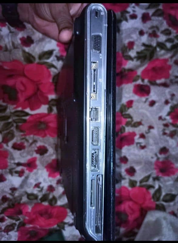 HP DV4 LAPTOP 5