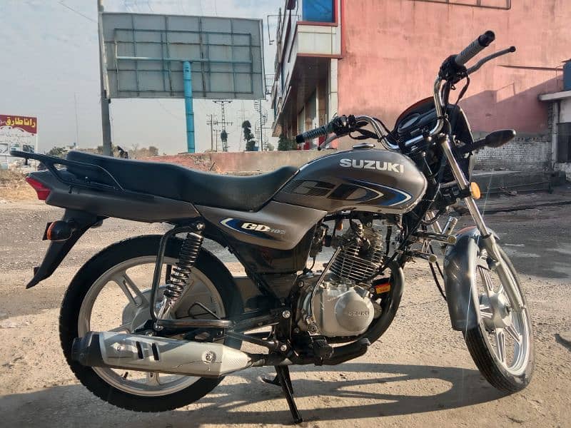 Suzuki GD110s antique piece / Contact: 0333-5002737 1